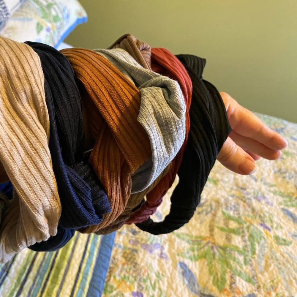 🧨5 for $25🧨 Stylish Multicolor Hair Bands Set